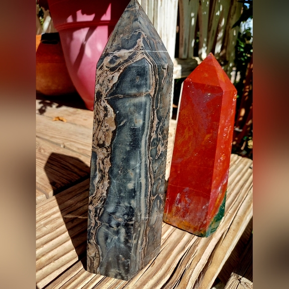 Huge Statement Piece Crystal Tower - Picture 9 of 9